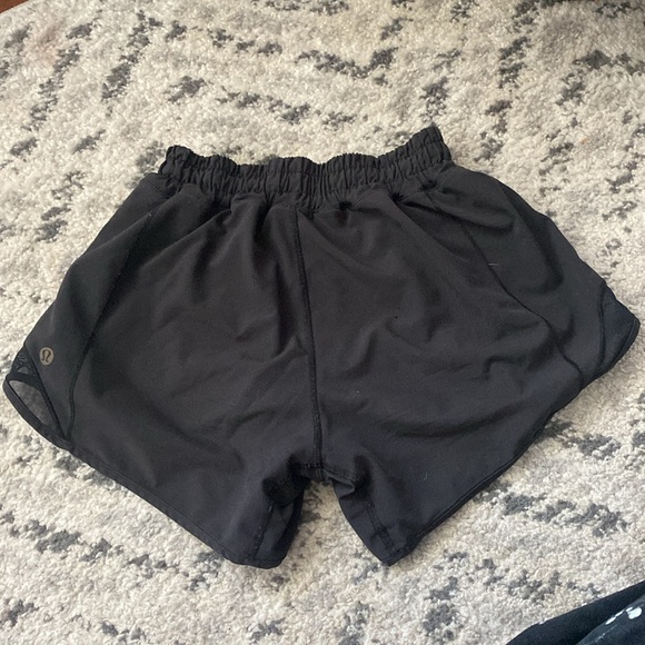 black lululemon hotty hots - Picture 2 of 4